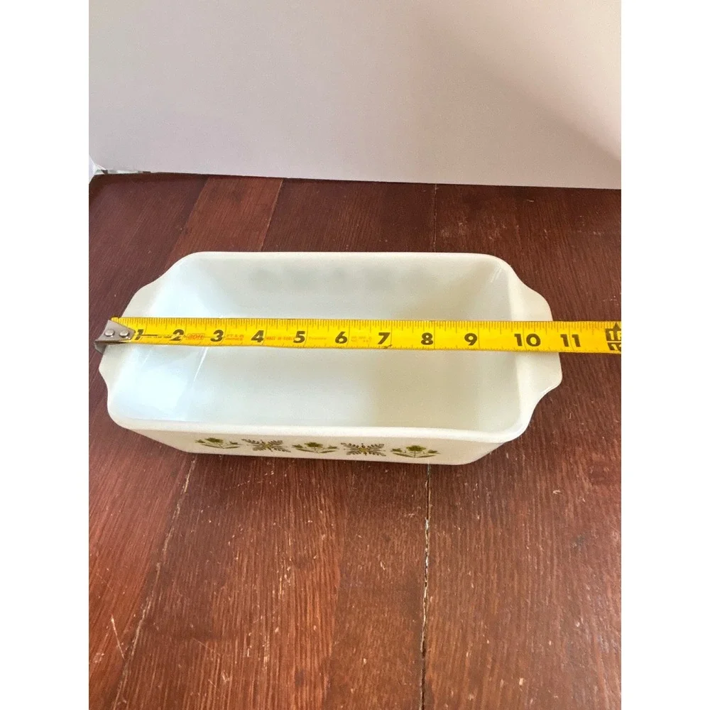 Vintage Anchor Hocking Fire-King Meadow Green Milk Glass Loaf Pan 441 1.5 Qt